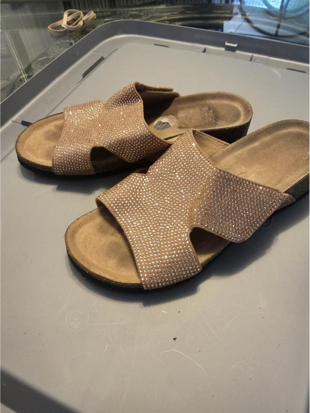 White Mountain Footbeds Hesitant Gold Rhinestones Sandal Shoe Women Size 7M ]